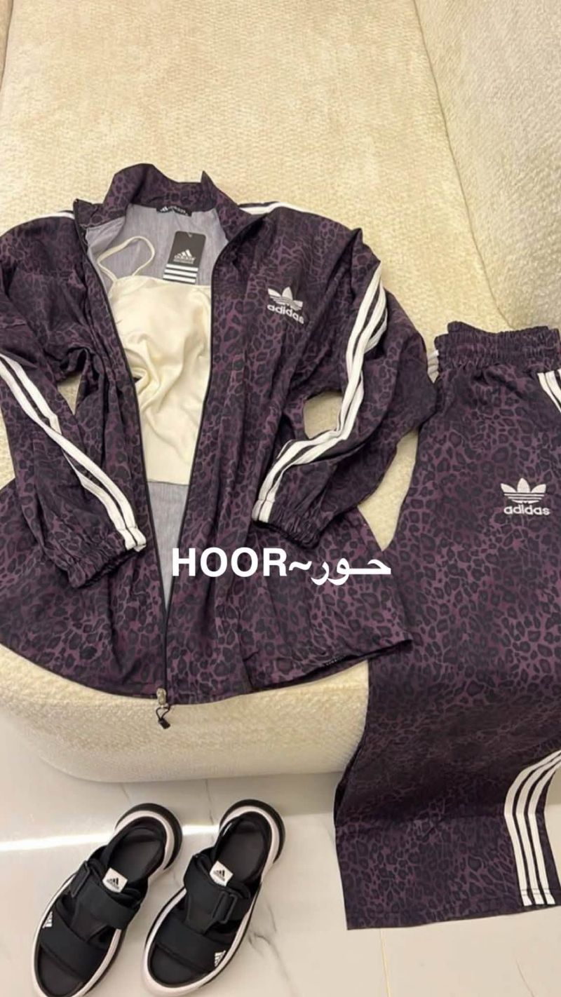 طقم توتة تايقر بنفسجي مع صندل